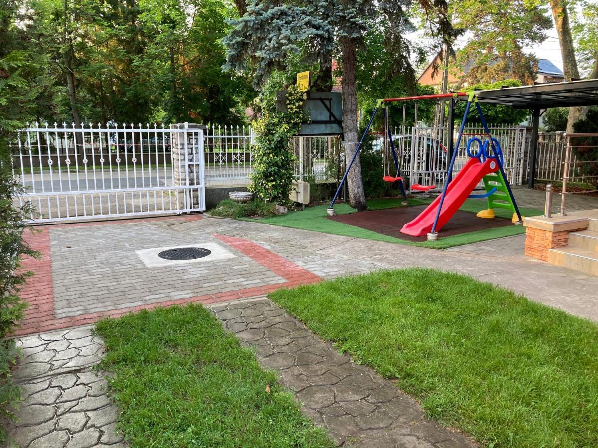 Balaton Vendégház Siófok Extérieur photo